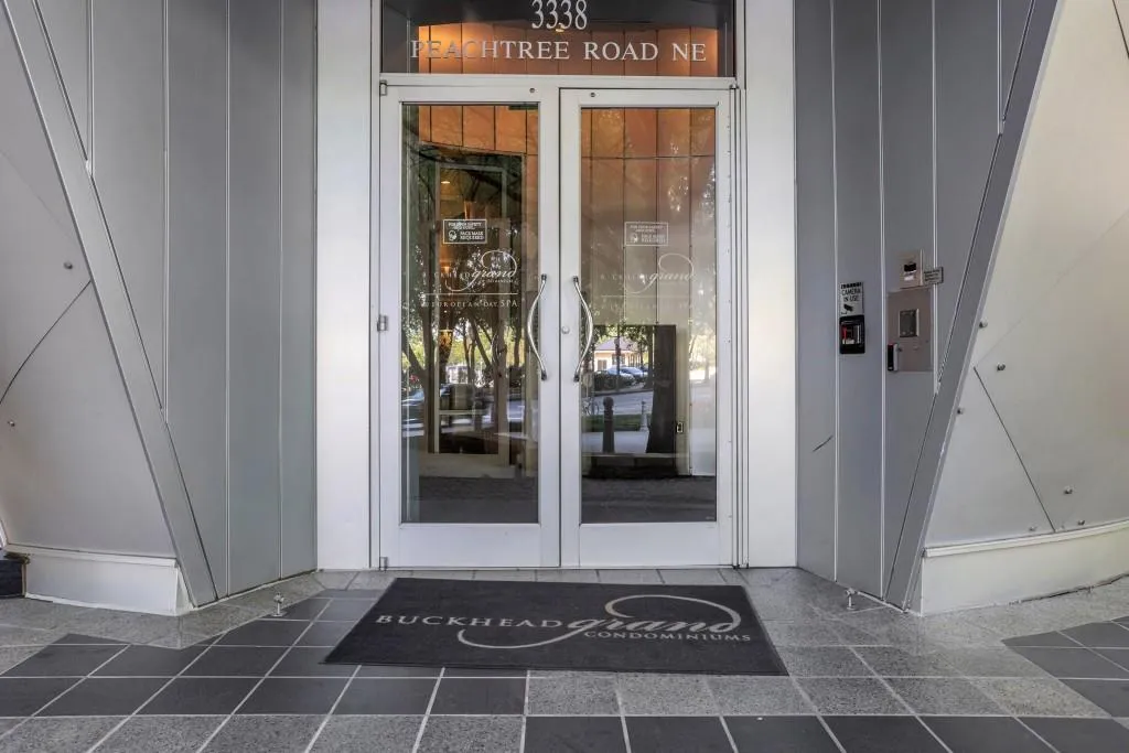 3338 Peachtree Road Unit 1602, Atlanta, Georgia 30326, 2 Bedrooms Bedrooms, ,2 BathroomsBathrooms,Residential,For Sale,3338 Peachtree Road Unit 1602,7653384
