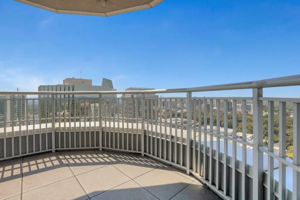 3338 Peachtree Road Unit 1602, Atlanta, Georgia 30326, 2 Bedrooms Bedrooms, ,2 BathroomsBathrooms,Residential,For Sale,3338 Peachtree Road Unit 1602,7653384