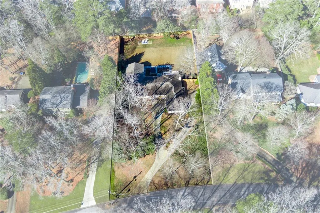 7330 Hunters Branch Drive Ne, Sandy Springs, Georgia 30328, 4 Bedrooms Bedrooms, ,2 BathroomsBathrooms,Residential,For Sale,7330 Hunters Branch Drive Ne,7721672
