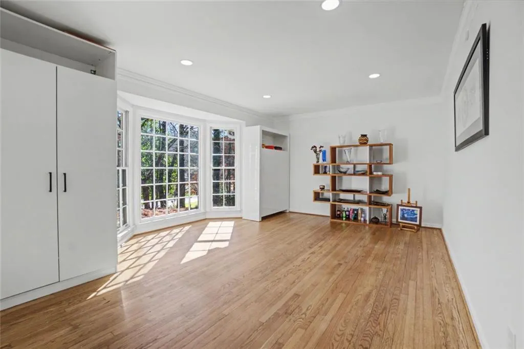 7330 Hunters Branch Drive Ne, Sandy Springs, Georgia 30328, 4 Bedrooms Bedrooms, ,2 BathroomsBathrooms,Residential,For Sale,7330 Hunters Branch Drive Ne,7721672