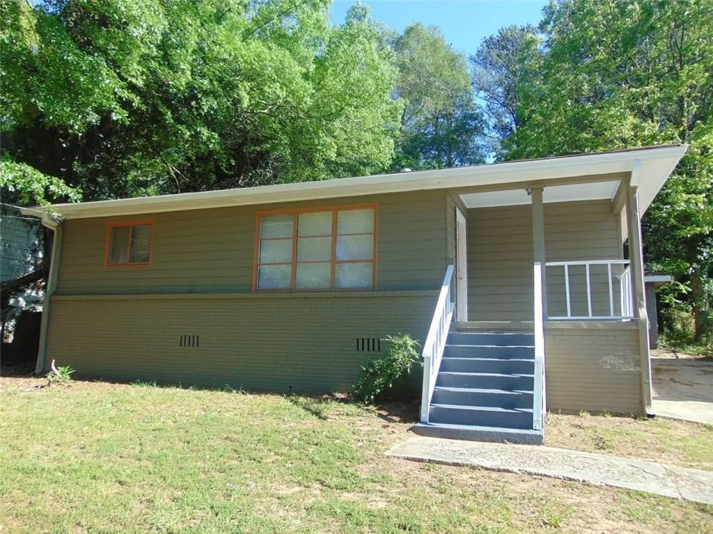 2726 Oldknow Drive Nw, Atlanta, Georgia 30318, 3 Bedrooms Bedrooms, ,1 BathroomBathrooms,Residential,Sold,2726 Oldknow Drive Nw,5846648