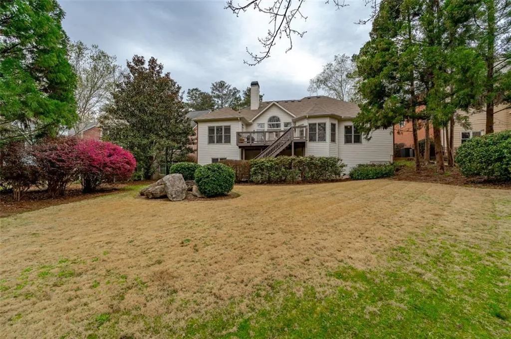 6961 Brandon Mill Road, Sandy Springs, Georgia 30328, 4 Bedrooms Bedrooms, ,4 BathroomsBathrooms,Residential,Sold,6961 Brandon Mill Road,7186661