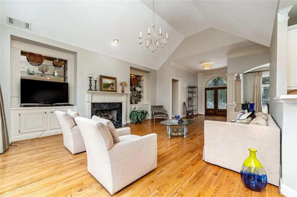 6961 Brandon Mill Road, Sandy Springs, Georgia 30328, 4 Bedrooms Bedrooms, ,4 BathroomsBathrooms,Residential,Sold,6961 Brandon Mill Road,7186661