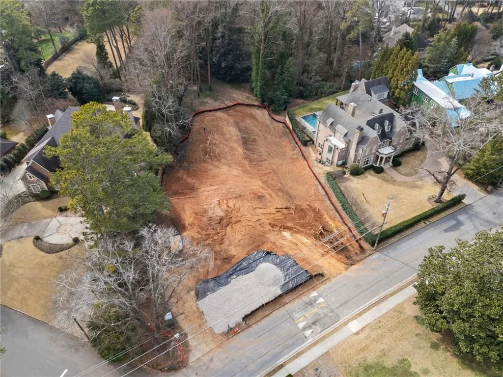 4670 Dudley Lane, Atlanta, Georgia 30327, 6 Bedrooms Bedrooms, ,7 BathroomsBathrooms,Residential,For Sale,4670 Dudley Lane,7718668