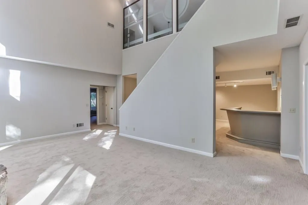 980 Riverside Trace, Sandy Springs, Georgia 30328, 4 Bedrooms Bedrooms, ,3 BathroomsBathrooms,Residential,Sold,980 Riverside Trace,5926150
