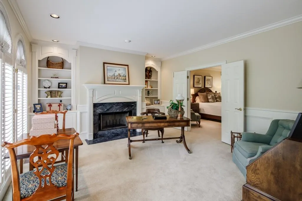 845 Jett Ferry Manor, Sandy Springs, Georgia 30350, 4 Bedrooms Bedrooms, ,5 BathroomsBathrooms,Residential,Sold,845 Jett Ferry Manor,6894733