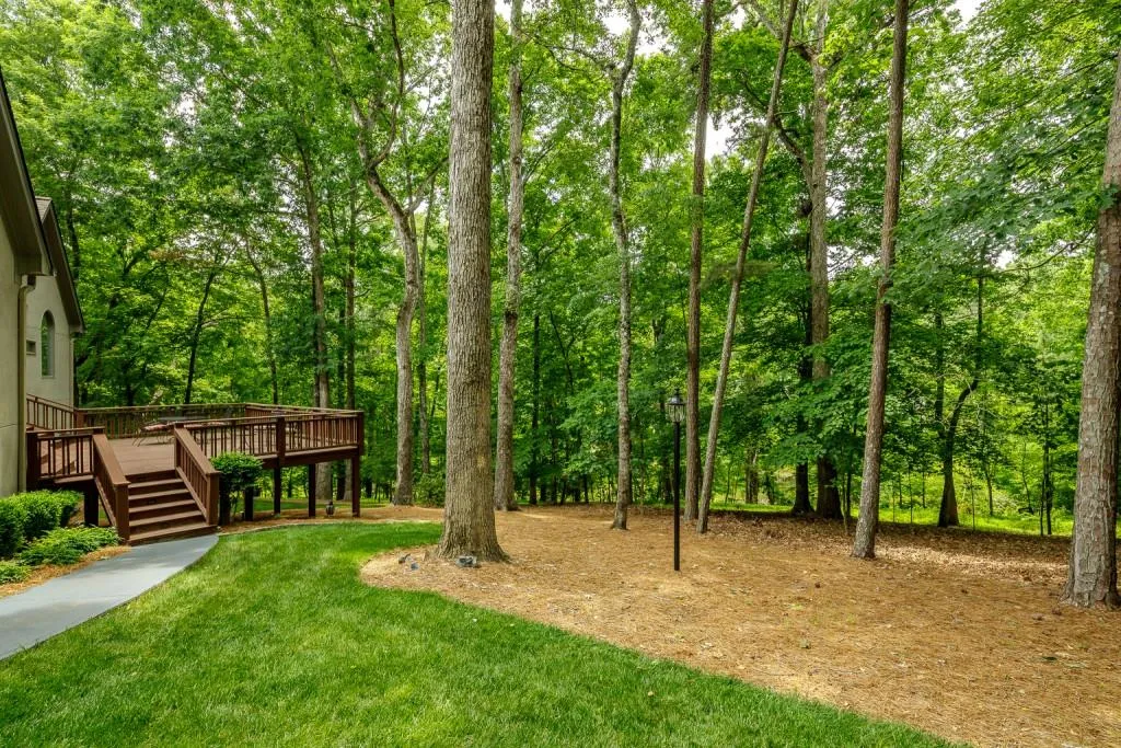 845 Jett Ferry Manor, Sandy Springs, Georgia 30350, 4 Bedrooms Bedrooms, ,5 BathroomsBathrooms,Residential,Sold,845 Jett Ferry Manor,6894733