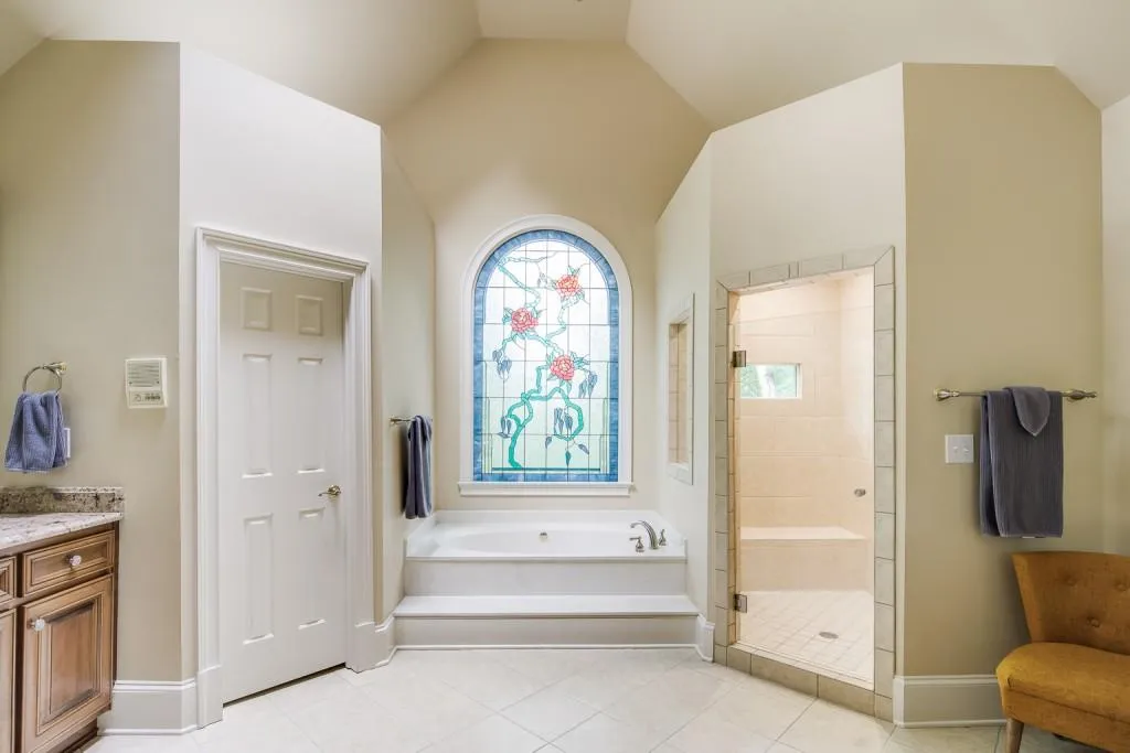 845 Jett Ferry Manor, Sandy Springs, Georgia 30350, 4 Bedrooms Bedrooms, ,5 BathroomsBathrooms,Residential,Sold,845 Jett Ferry Manor,6894733