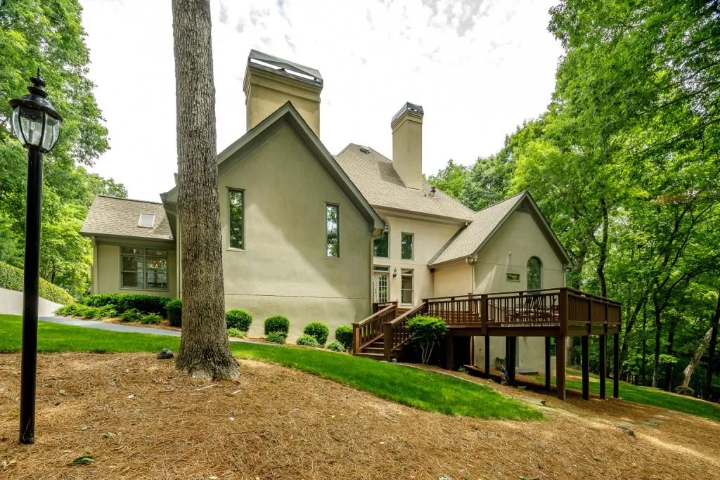 845 Jett Ferry Manor, Sandy Springs, Georgia 30350, 4 Bedrooms Bedrooms, ,5 BathroomsBathrooms,Residential,Sold,845 Jett Ferry Manor,6894733