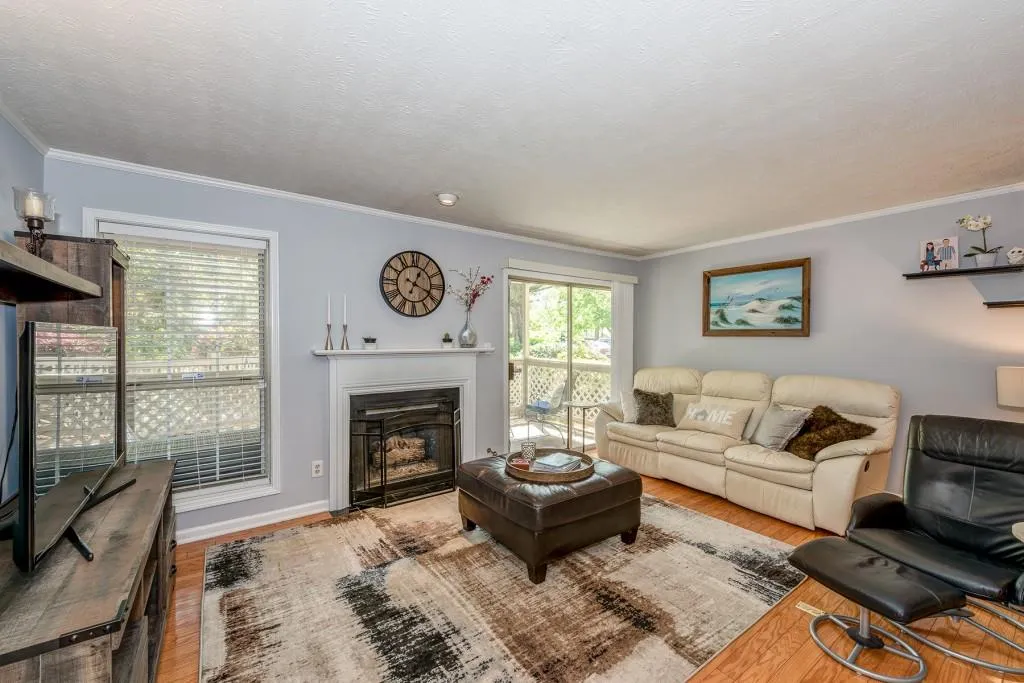 1234 Weatherstone Drive Ne, Atlanta, Georgia 30324, 2 Bedrooms Bedrooms, ,2 BathroomsBathrooms,Residential,Sold,1234 Weatherstone Drive Ne,5996580