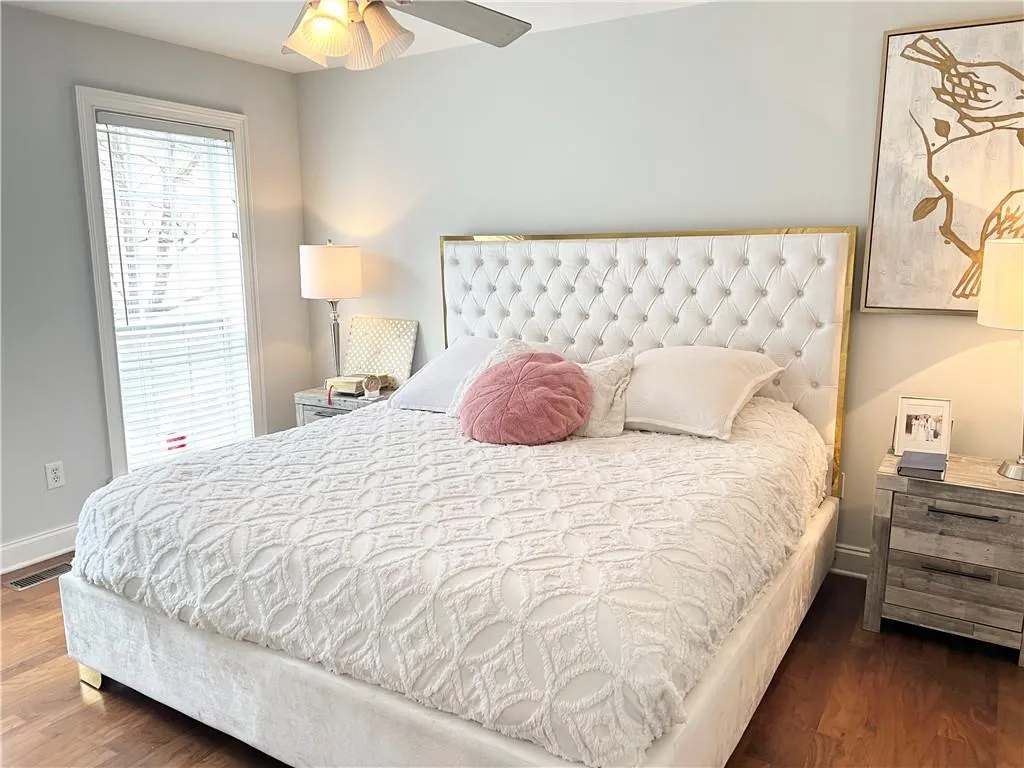 403 Masons Creek Circle, Sandy Springs, Georgia 30350, 2 Bedrooms Bedrooms, ,2 BathroomsBathrooms,Residential,Sold,403 Masons Creek Circle,7015289