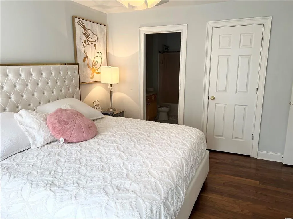 403 Masons Creek Circle, Sandy Springs, Georgia 30350, 2 Bedrooms Bedrooms, ,2 BathroomsBathrooms,Residential,Sold,403 Masons Creek Circle,7015289