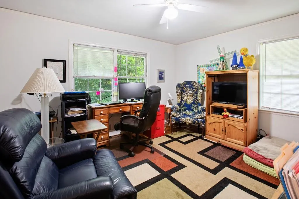 6838 Brandon Mill Road, Sandy Springs, Georgia 30328, 3 Bedrooms Bedrooms, ,2 BathroomsBathrooms,Residential,Sold,6838 Brandon Mill Road,6897987