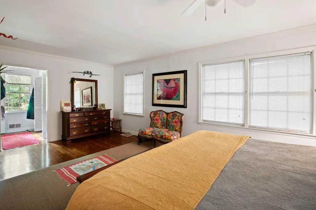 6838 Brandon Mill Road, Sandy Springs, Georgia 30328, 3 Bedrooms Bedrooms, ,2 BathroomsBathrooms,Residential,Sold,6838 Brandon Mill Road,6897987