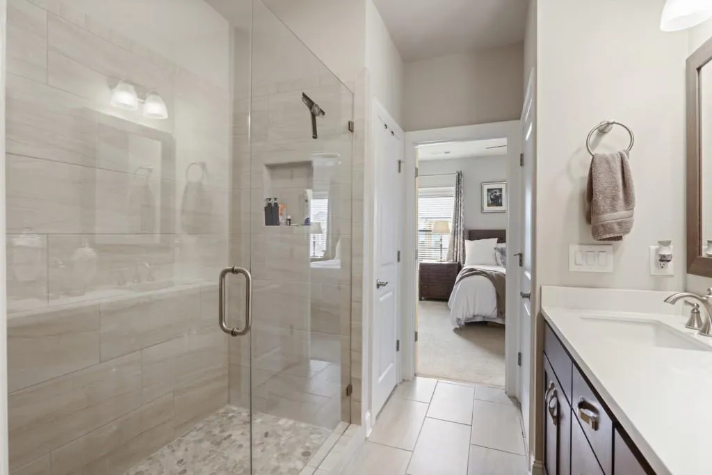 4739 Roswell Road, Atlanta, Georgia 30342, 2 Bedrooms Bedrooms, ,2 BathroomsBathrooms,Residential,Sold,4739 Roswell Road,6804419