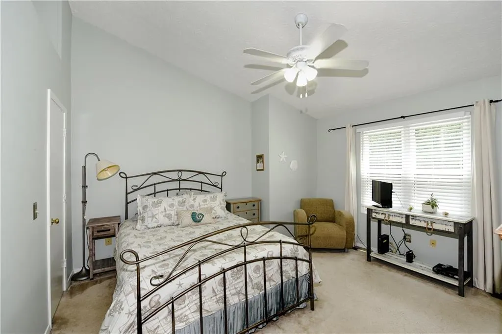 2006 Queen Anne Court, Sandy Springs, Georgia 30350, 2 Bedrooms Bedrooms, ,2 BathroomsBathrooms,Residential,Sold,2006 Queen Anne Court,6585746