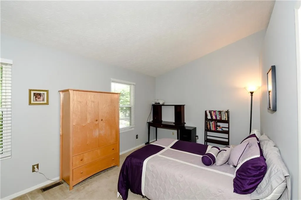 2006 Queen Anne Court, Sandy Springs, Georgia 30350, 2 Bedrooms Bedrooms, ,2 BathroomsBathrooms,Residential,Sold,2006 Queen Anne Court,6585746