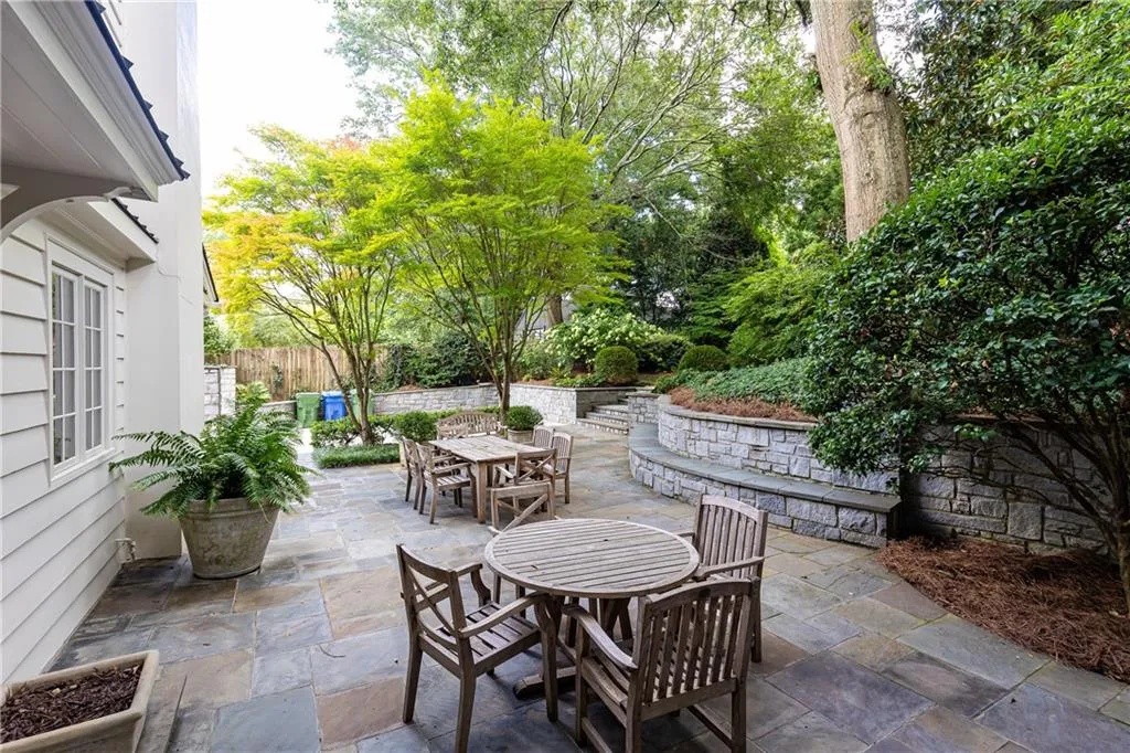 Intimate and elegant outdoor living space.