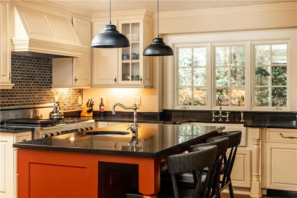 The large kitchen is perfect for culinary creators, entertainers, and many guests!