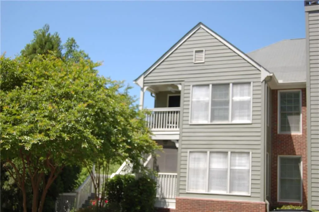 902 Camden Court Unit 902, Atlanta, Georgia 30327, 2 Bedrooms Bedrooms, ,2 BathroomsBathrooms,Residential,Sold,902 Camden Court Unit 902,6005629