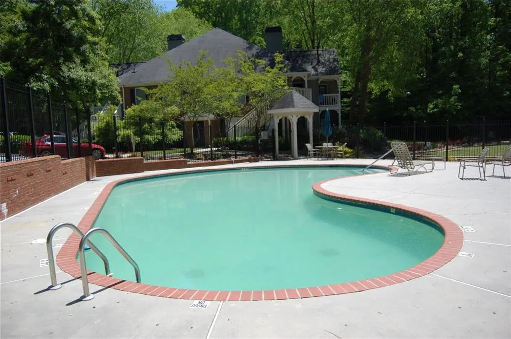 902 Camden Court Unit 902, Atlanta, Georgia 30327, 2 Bedrooms Bedrooms, ,2 BathroomsBathrooms,Residential,Sold,902 Camden Court Unit 902,6005629