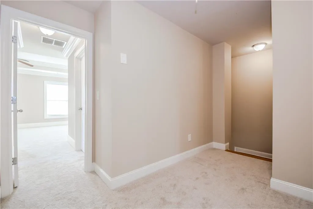 7770gl Glisten Avenue Unit 209, Sandy Springs, Georgia 30328, 3 Bedrooms Bedrooms, ,2 BathroomsBathrooms,Residential,Sold,7770gl Glisten Avenue Unit 209,5929126