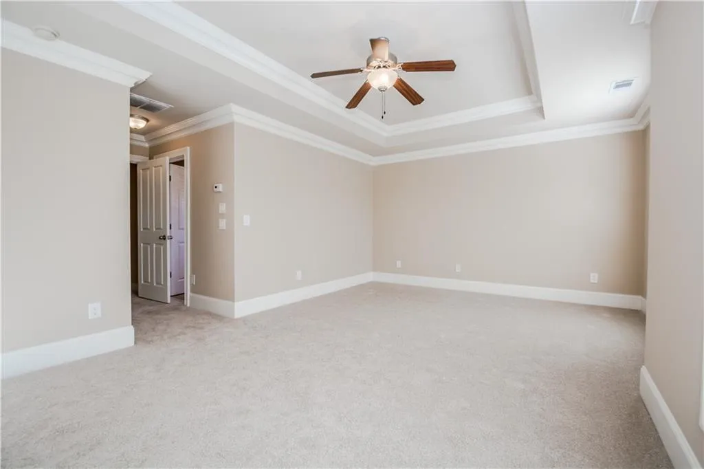 7770gl Glisten Avenue Unit 209, Sandy Springs, Georgia 30328, 3 Bedrooms Bedrooms, ,2 BathroomsBathrooms,Residential,Sold,7770gl Glisten Avenue Unit 209,5929126