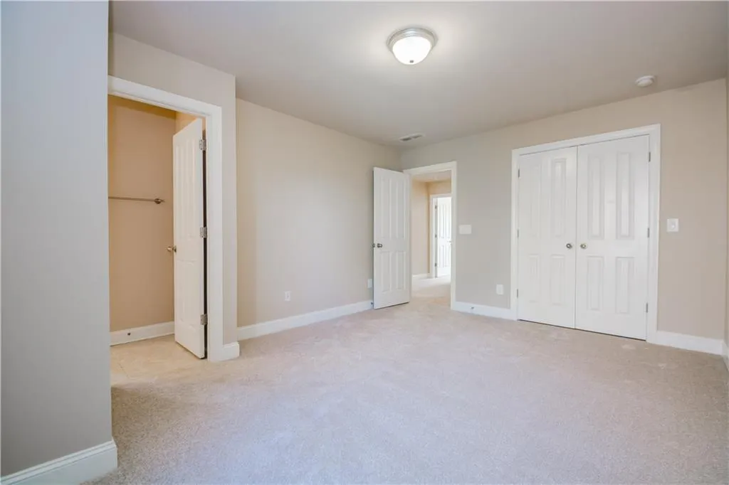 7770gl Glisten Avenue Unit 209, Sandy Springs, Georgia 30328, 3 Bedrooms Bedrooms, ,2 BathroomsBathrooms,Residential,Sold,7770gl Glisten Avenue Unit 209,5929126