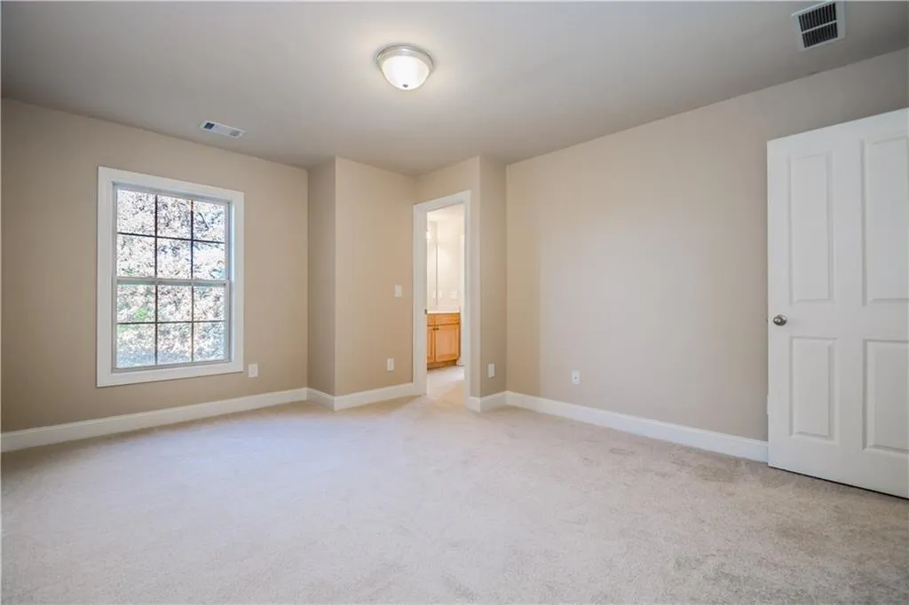 7770gl Glisten Avenue Unit 209, Sandy Springs, Georgia 30328, 3 Bedrooms Bedrooms, ,2 BathroomsBathrooms,Residential,Sold,7770gl Glisten Avenue Unit 209,5929126