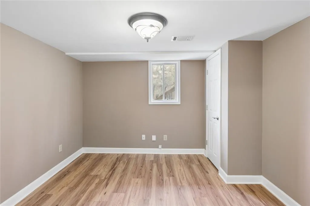 525 Spender Trace, Atlanta, Georgia 30350, 4 Bedrooms Bedrooms, ,3 BathroomsBathrooms,Residential,For Sale,525 Spender Trace,7738626