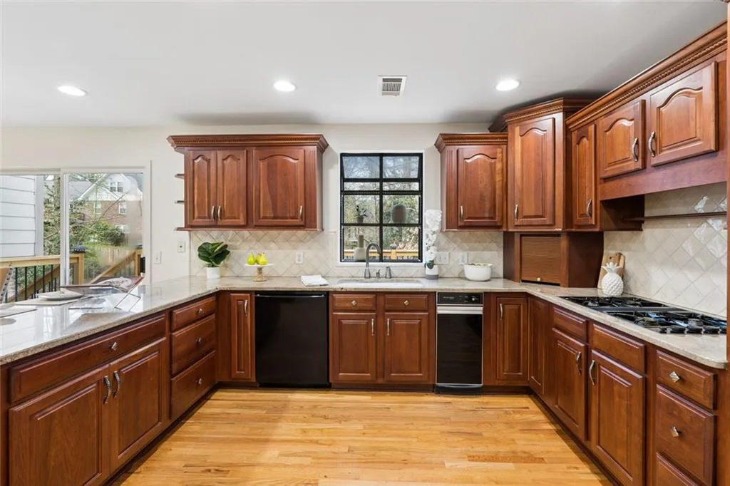 525 Spender Trace, Atlanta, Georgia 30350, 4 Bedrooms Bedrooms, ,3 BathroomsBathrooms,Residential,For Sale,525 Spender Trace,7738626