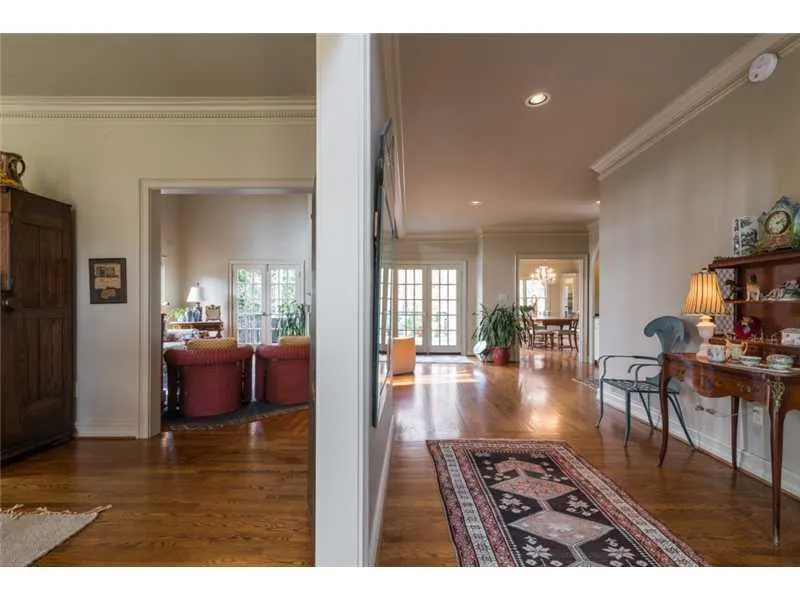 145 Claridge Drive, Sandy Springs, Georgia 30342, 4 Bedrooms Bedrooms, ,3 BathroomsBathrooms,Residential,Sold,145 Claridge Drive,5372022
