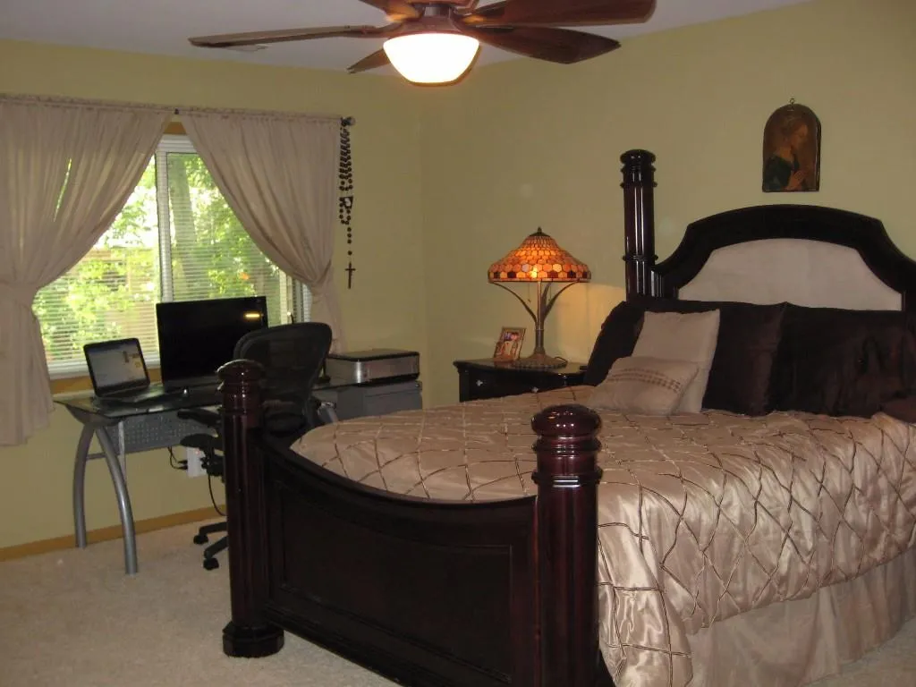 56 Basswood Circle, Sandy Springs, Georgia 30328, 3 Bedrooms Bedrooms, ,2 BathroomsBathrooms,Residential,Sold,56 Basswood Circle,5593872