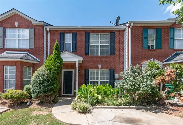 5550 Strathmoor Manor Circle, Lithonia, Georgia 30058