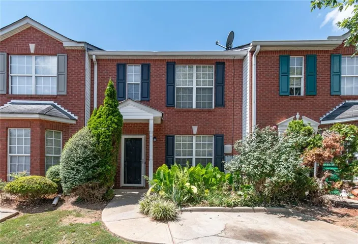 5550 Strathmoor Manor Circle, Lithonia, Georgia 30058