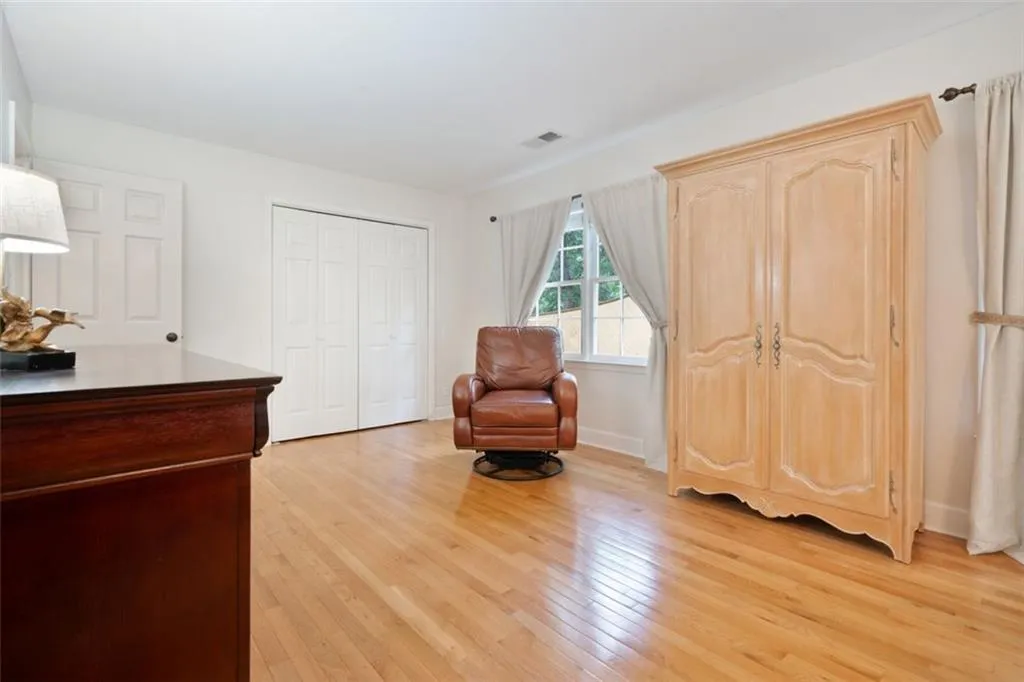 7095 Glenridge Drive, Atlanta, Georgia 30328, 4 Bedrooms Bedrooms, ,2 BathroomsBathrooms,Residential,Sold,7095 Glenridge Drive,6914982