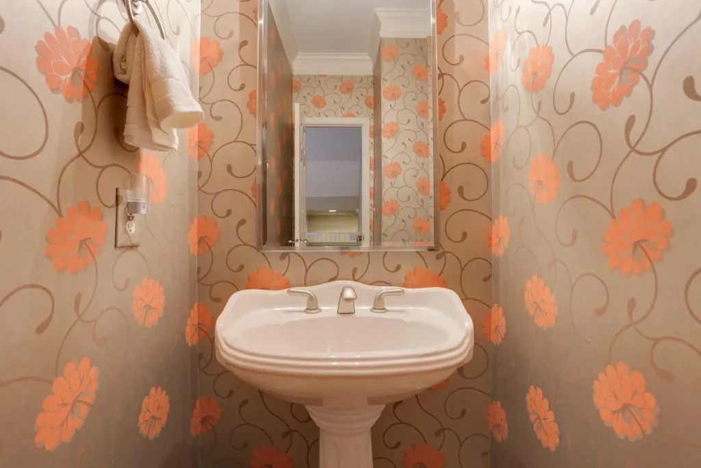 7265 Village Creek Trace, Sandy Springs, Georgia 30328, 4 Bedrooms Bedrooms, ,3 BathroomsBathrooms,Residential,Sold,7265 Village Creek Trace,5994573