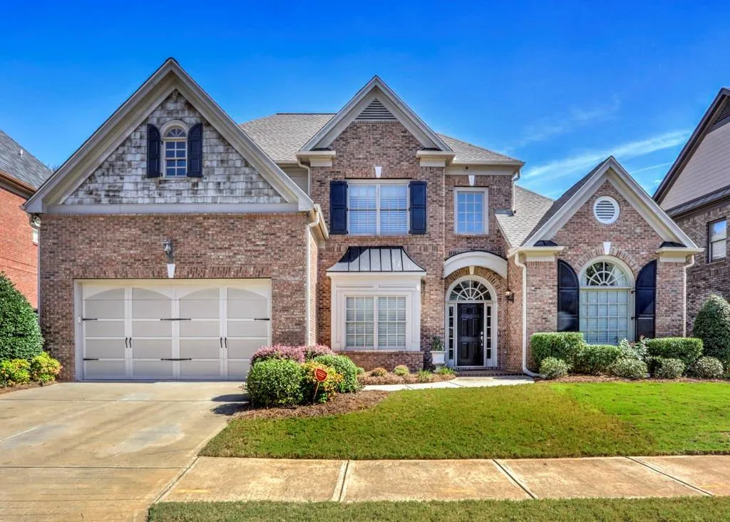 6243 Mount Vernon Oaks Drive, Atlanta, Georgia 30328, 4 Bedrooms Bedrooms, ,4 BathroomsBathrooms,Residential,Sold,6243 Mount Vernon Oaks Drive,6087249