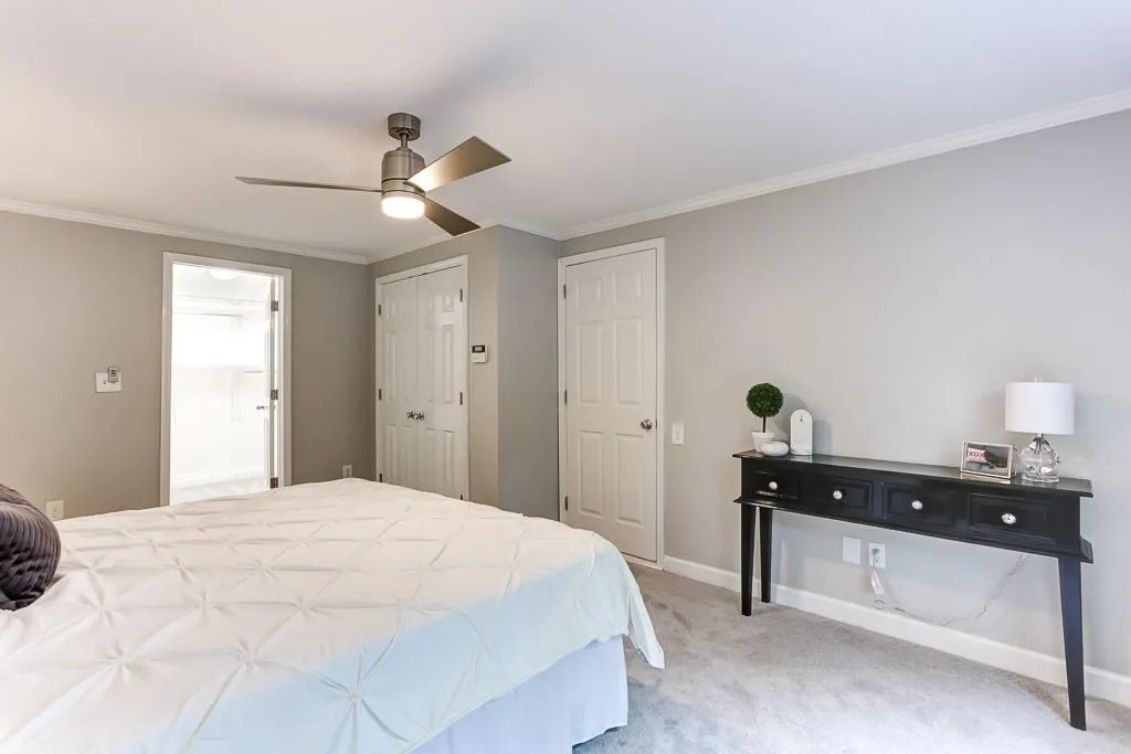 126 Spruell Springs Road, Sandy Springs, Georgia 30342, 3 Bedrooms Bedrooms, ,2 BathroomsBathrooms,Residential,Sold,126 Spruell Springs Road,6534367