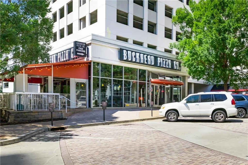 3324 Peachtree Road Ne Unit 1419, Atlanta, Georgia 30326, 2 Bedrooms Bedrooms, ,2 BathroomsBathrooms,Residential,For Sale,3324 Peachtree Road Ne Unit 1419,7637982