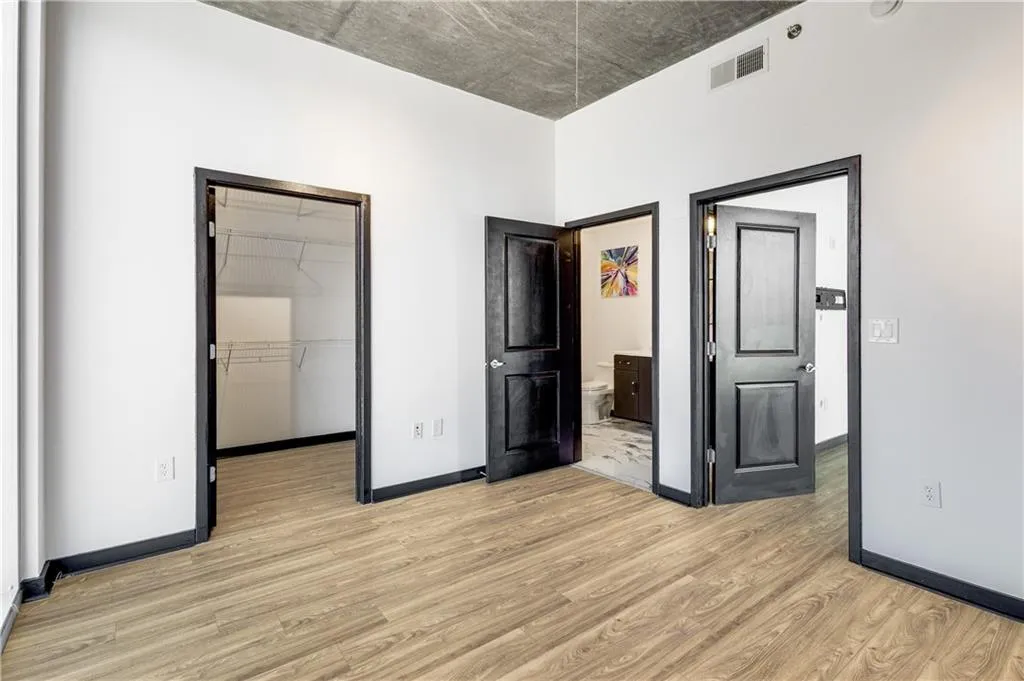 3324 Peachtree Road Ne Unit 1419, Atlanta, Georgia 30326, 2 Bedrooms Bedrooms, ,2 BathroomsBathrooms,Residential,For Sale,3324 Peachtree Road Ne Unit 1419,7637982