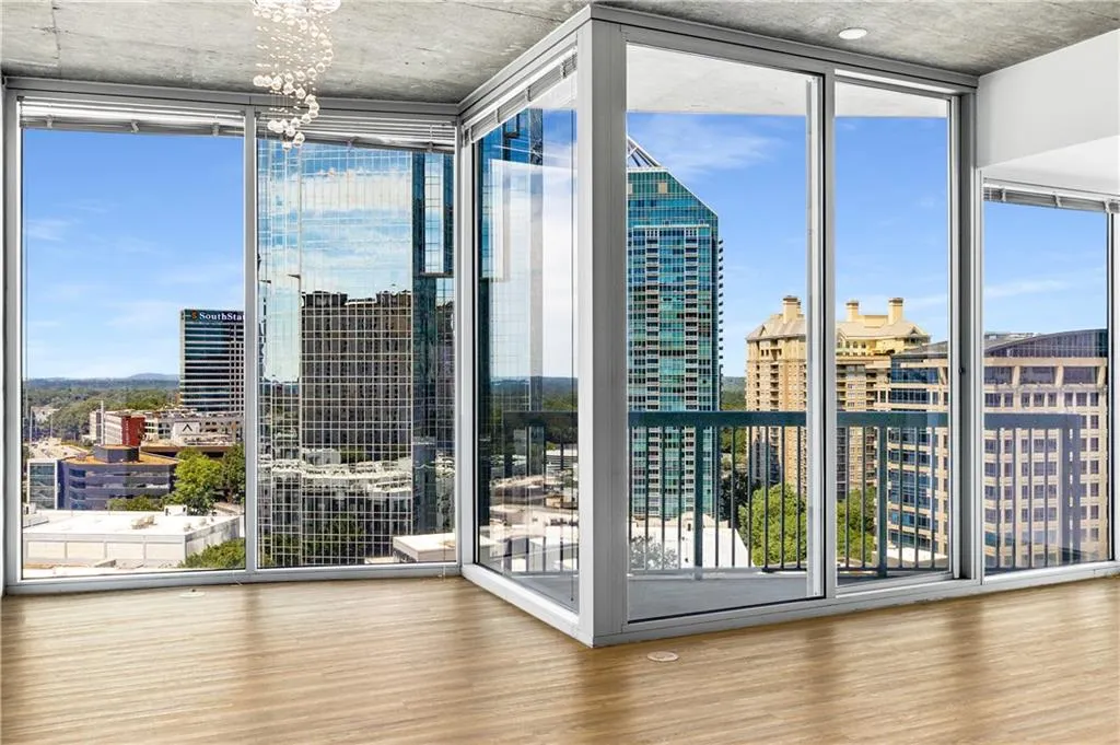 3324 Peachtree Road Ne Unit 1419, Atlanta, Georgia 30326, 2 Bedrooms Bedrooms, ,2 BathroomsBathrooms,Residential,For Sale,3324 Peachtree Road Ne Unit 1419,7637982
