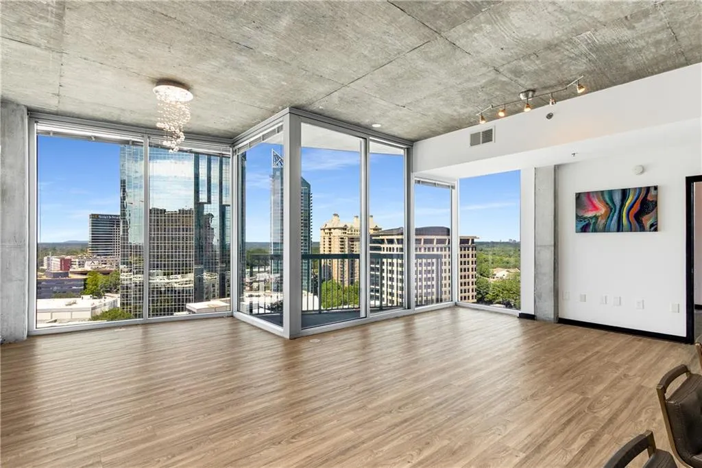 3324 Peachtree Road Ne Unit 1419, Atlanta, Georgia 30326, 2 Bedrooms Bedrooms, ,2 BathroomsBathrooms,Residential,For Sale,3324 Peachtree Road Ne Unit 1419,7637982