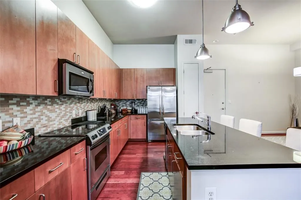 711 Cosmopolitan Drive Ne Unit 126, Atlanta, Georgia 30324, 2 Bedrooms Bedrooms, ,2 BathroomsBathrooms,Residential,Sold,711 Cosmopolitan Drive Ne Unit 126,5962484