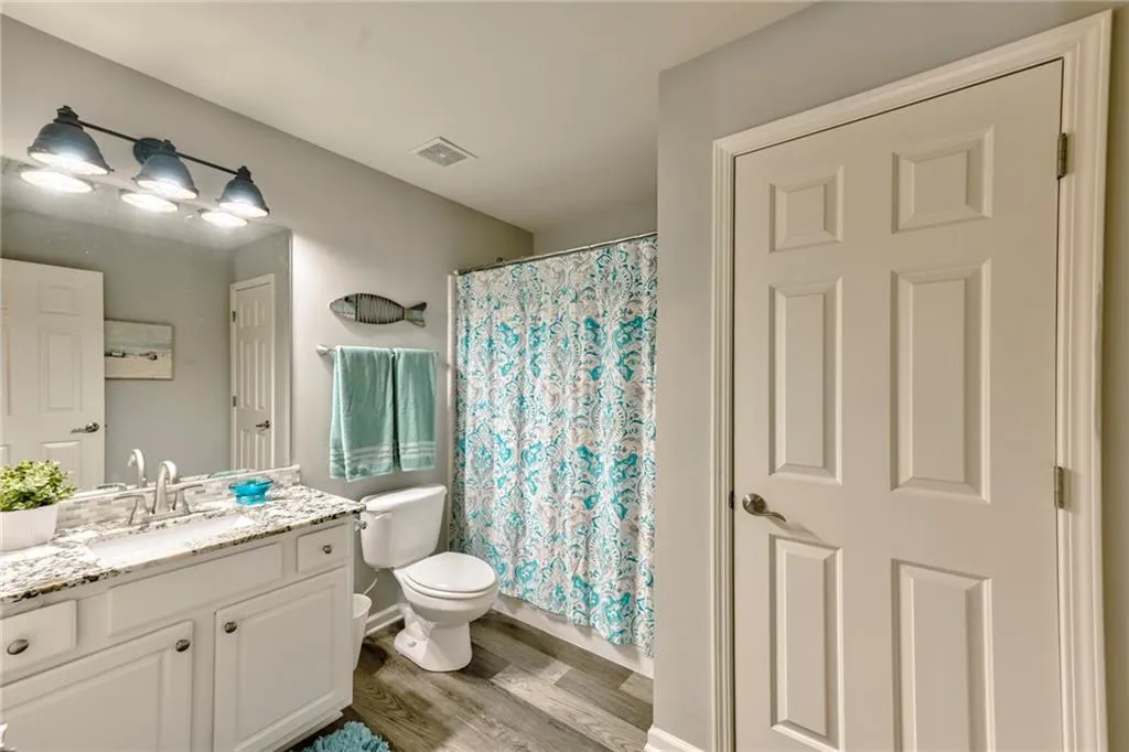 192 Mystic Court, Sandy Springs, Georgia 30342, 3 Bedrooms Bedrooms, ,3 BathroomsBathrooms,Residential,Sold,192 Mystic Court,7129044