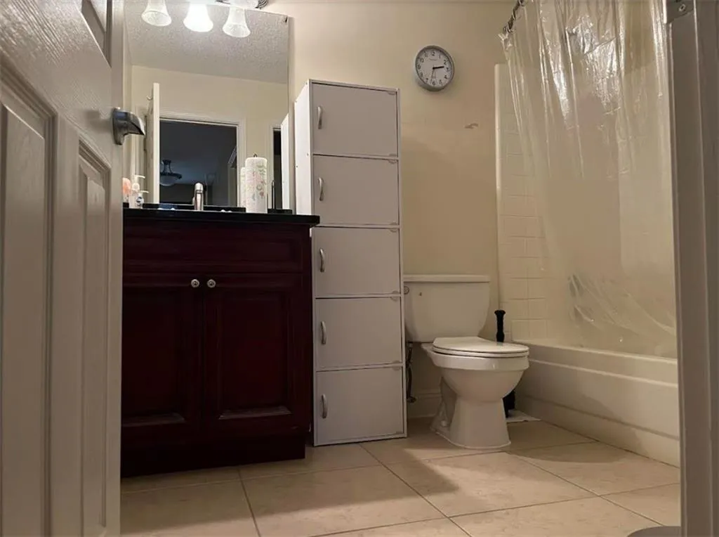 1303 Santa Fe Parkway Unit 1303, Atlanta, Georgia 30350, 1 Bedroom Bedrooms, ,1 BathroomBathrooms,Residential,Sold,1303 Santa Fe Parkway Unit 1303,7151079