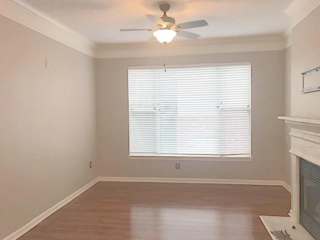 5559 Glenridge Drive Unit 2301, Sandy Springs, Georgia 30342, 2 Bedrooms Bedrooms, ,1 BathroomBathrooms,Residential,Sold,5559 Glenridge Drive Unit 2301,6946341