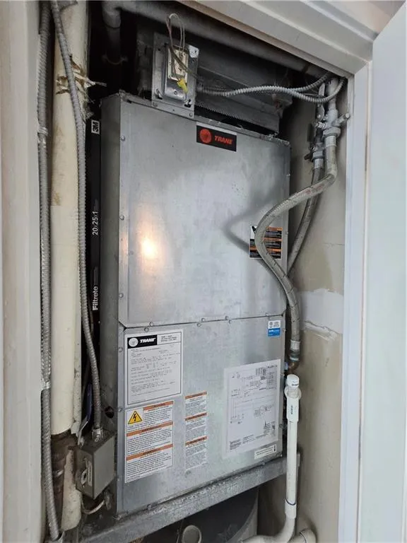 Utilities featuring heating unit