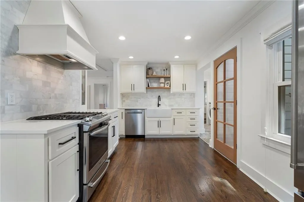 1651 Geary Drive Nw, Atlanta, Georgia 30309, 3 Bedrooms Bedrooms, ,2 BathroomsBathrooms,Residential,For Sale,1651 Geary Drive Nw,7642074
