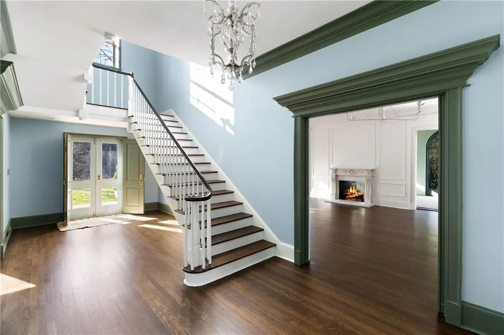 3051 Habersham Road Nw, Atlanta, Georgia 30305, 5 Bedrooms Bedrooms, ,5 BathroomsBathrooms,Residential,For Sale,3051 Habersham Road Nw,7532559